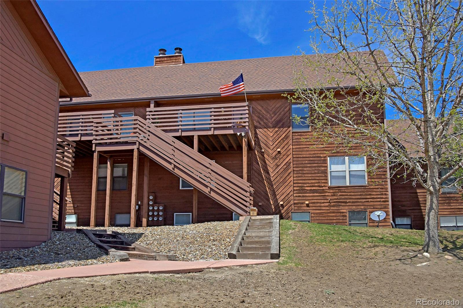 2242 Stepping Stones Way