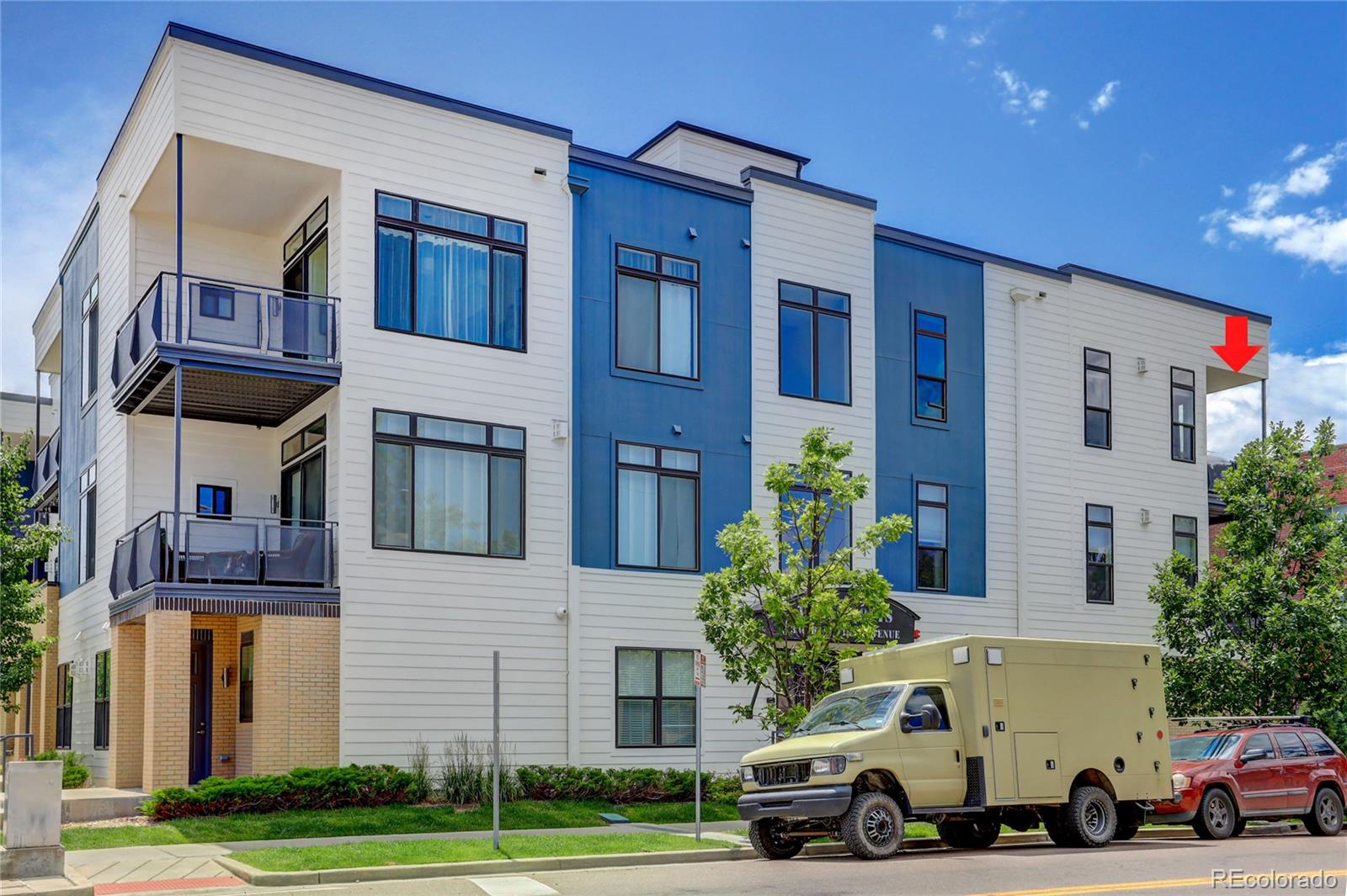 336 E 1st Avenue Unit: 309