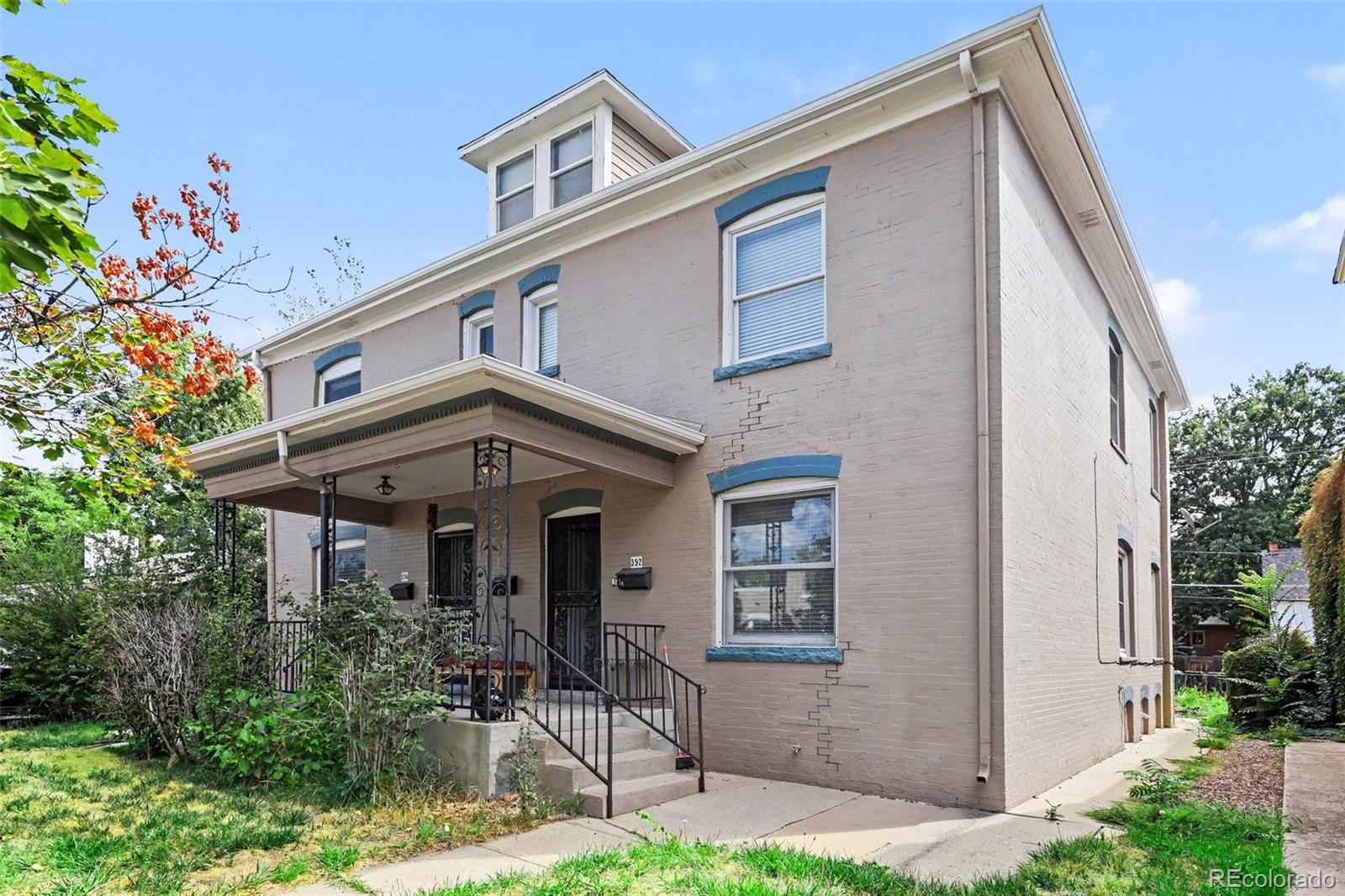 392 N Clarkson Unit: A