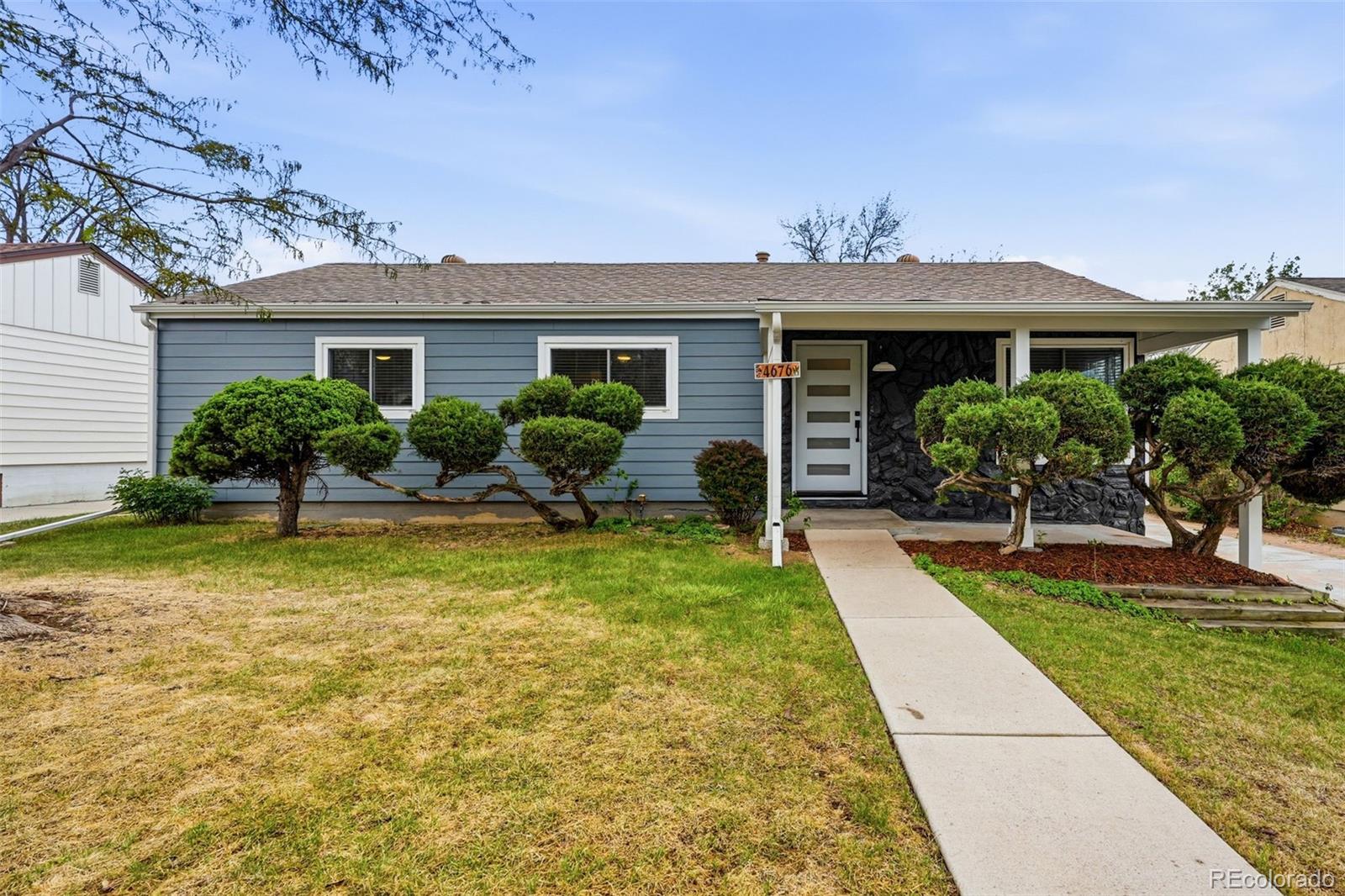 4676 E Utah Place