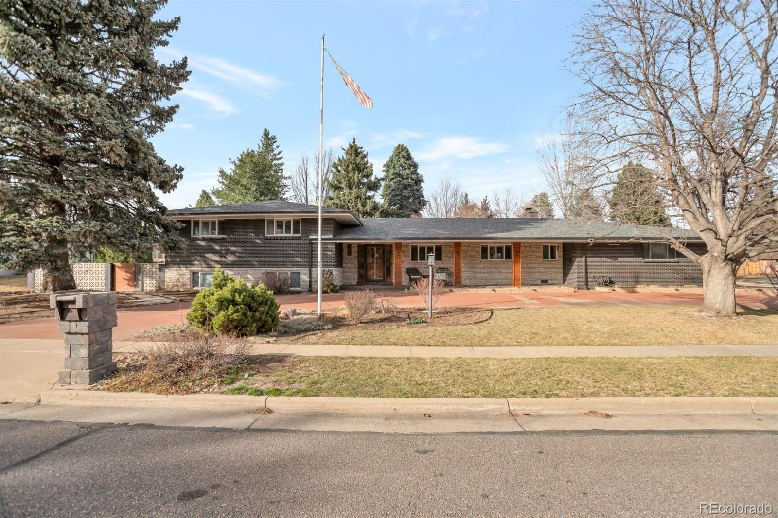 5401 W Lakeridge Road