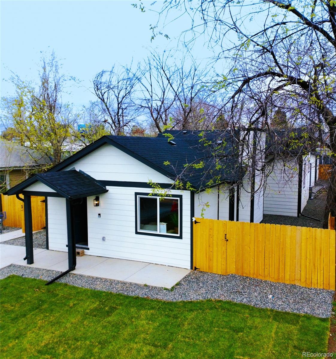 1450 Syracuse Street