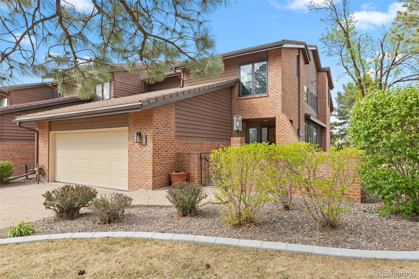 5845 W Mansfield Avenue Unit: 260