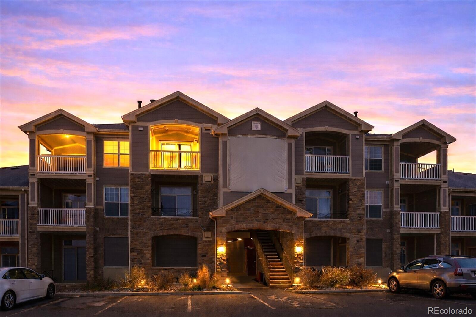 7440 S Blackhawk Street Unit: 306