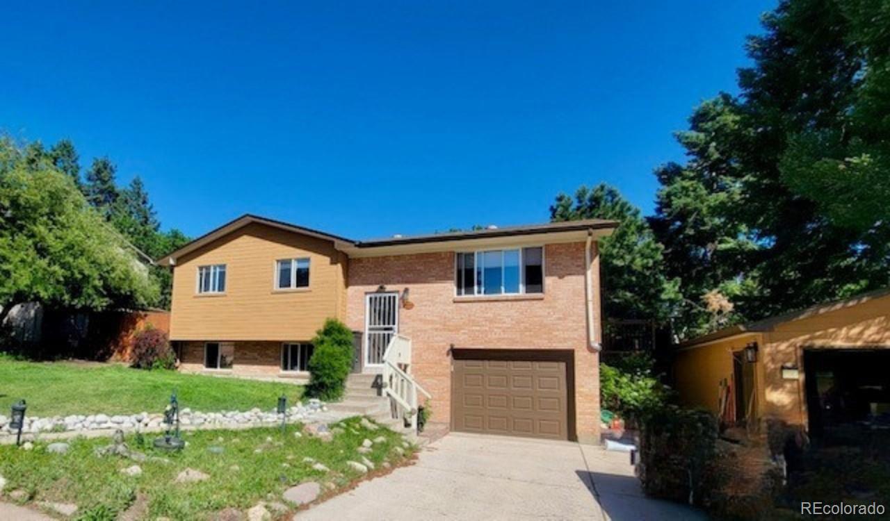 30 Circle Drive
