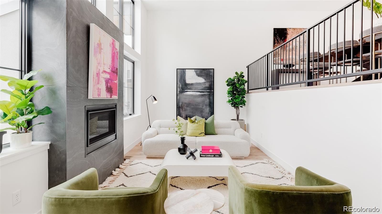 838 Ash Street Unit: 6