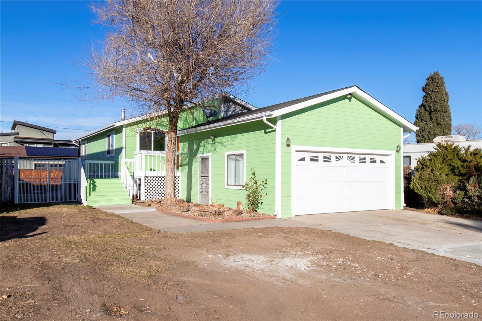 1415 W Dakota Avenue