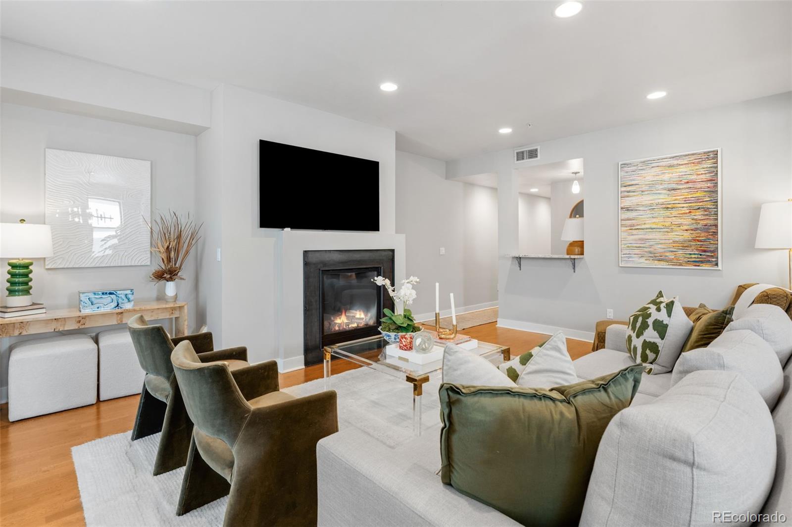 360 S Lafayette Street Unit: 101
