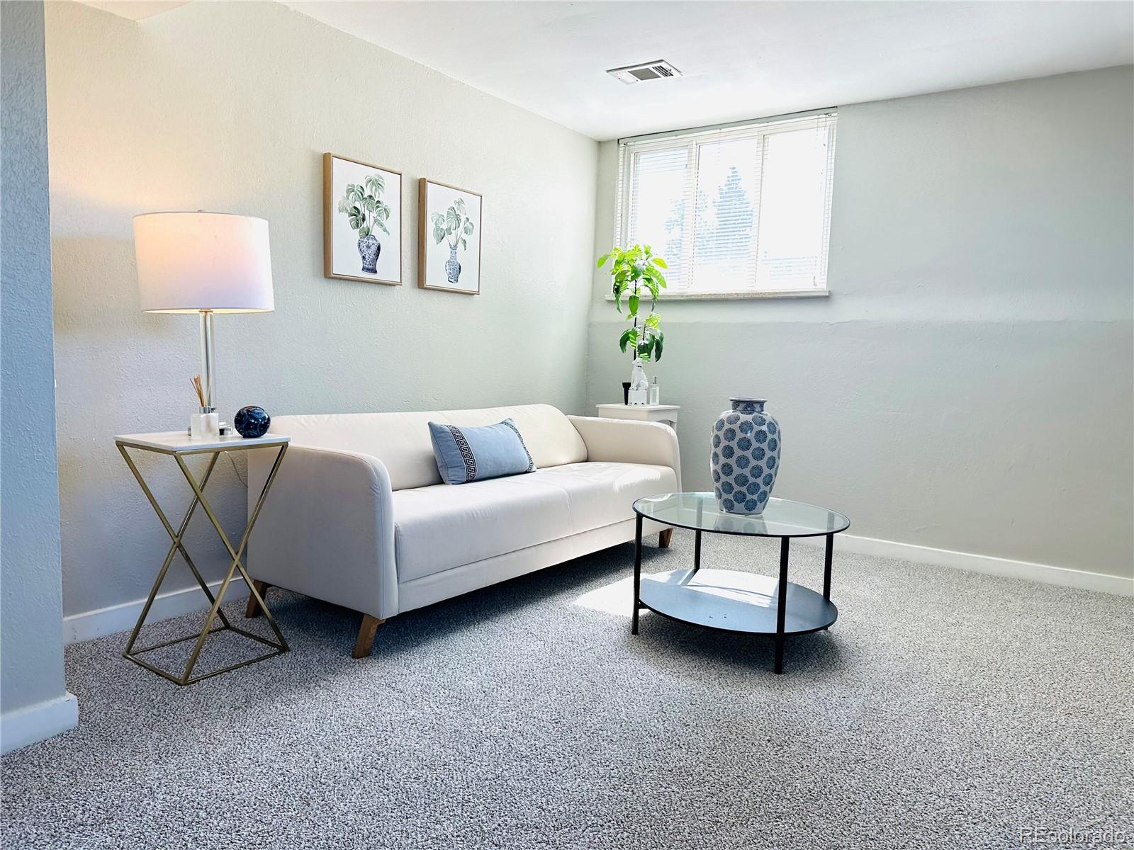 1400 S Clermont Street Unit: 7