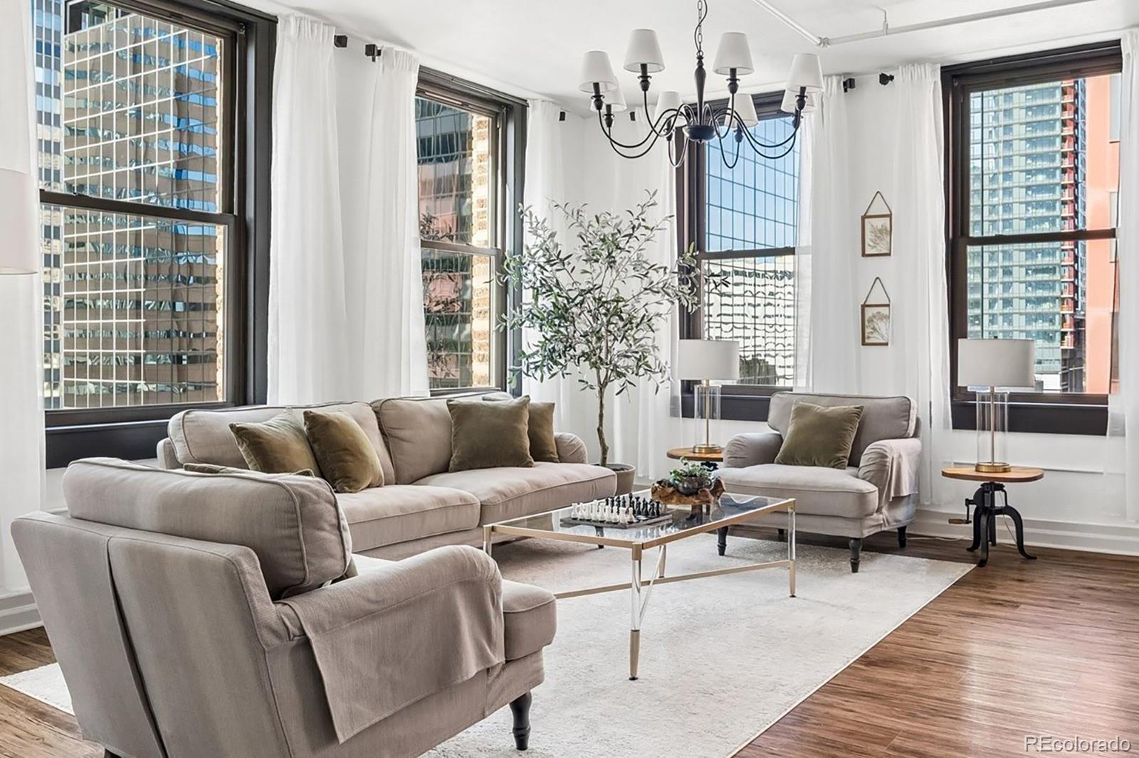 444 17th Street Unit: 903