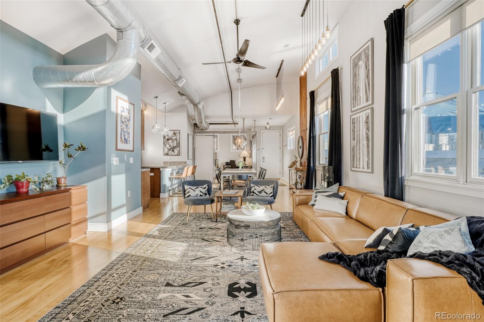 2441 N Broadway Unit: 304