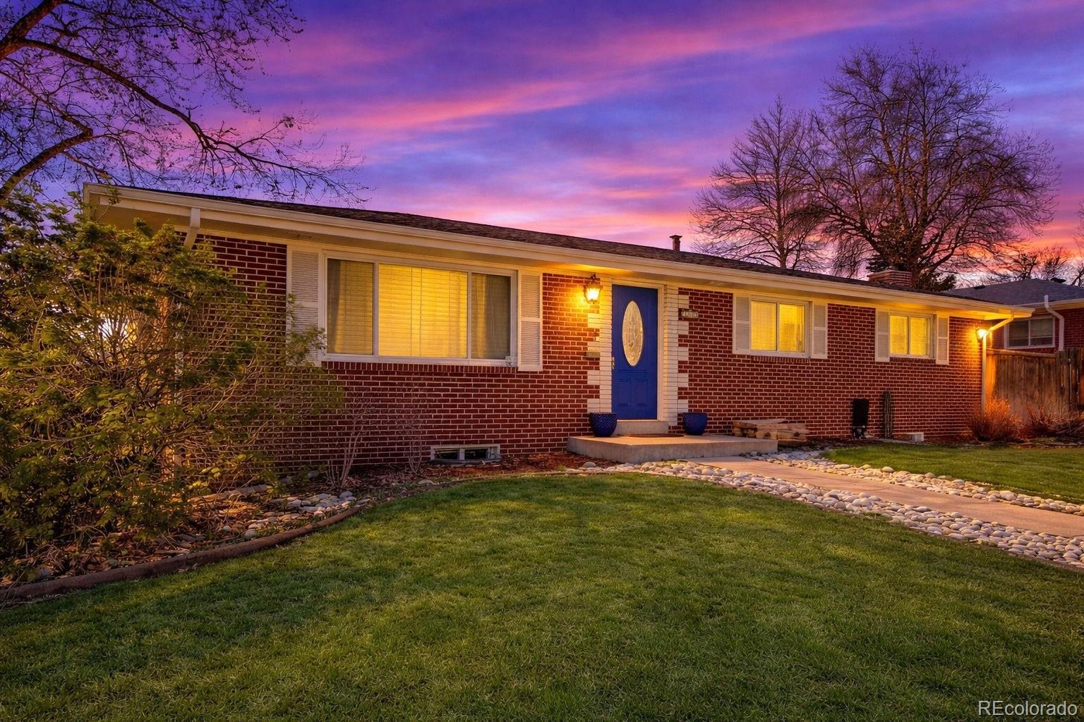 2797 S Benton Street