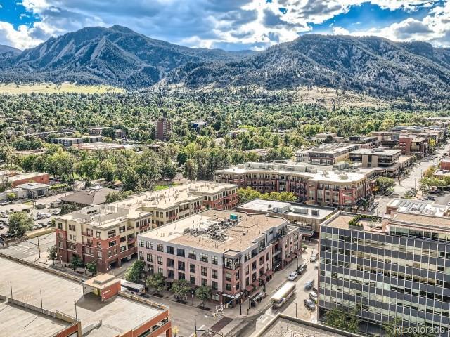 1360 Walnut Street Unit: 202