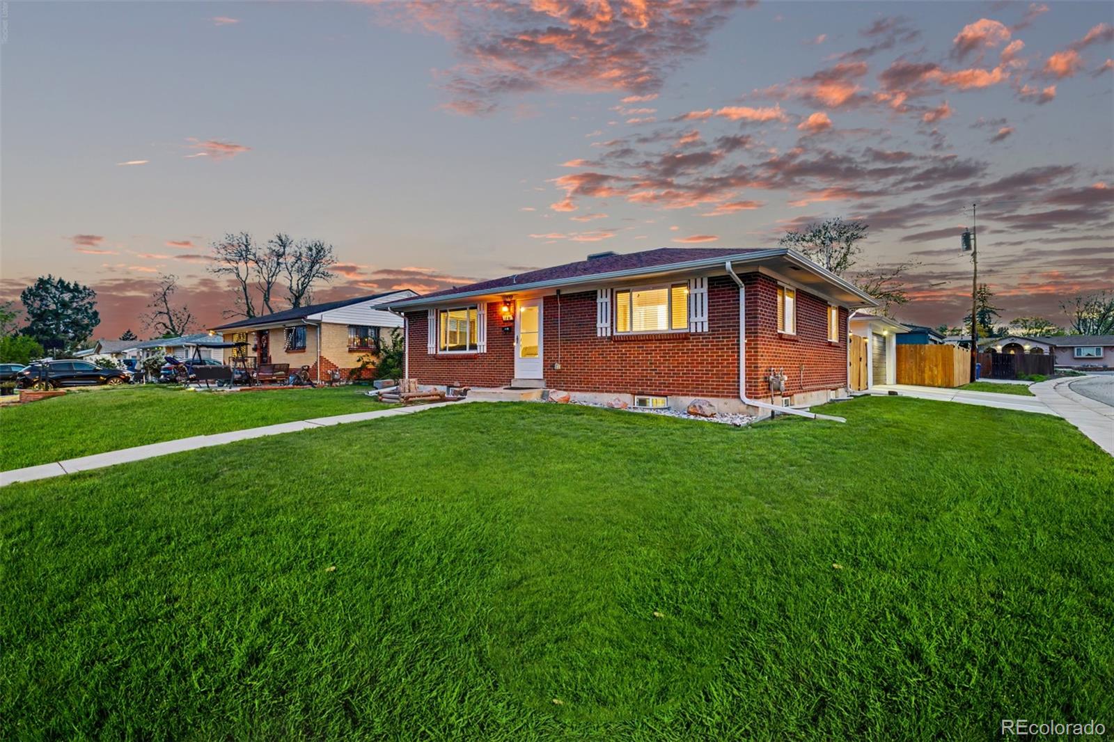 1601 S Patton Court