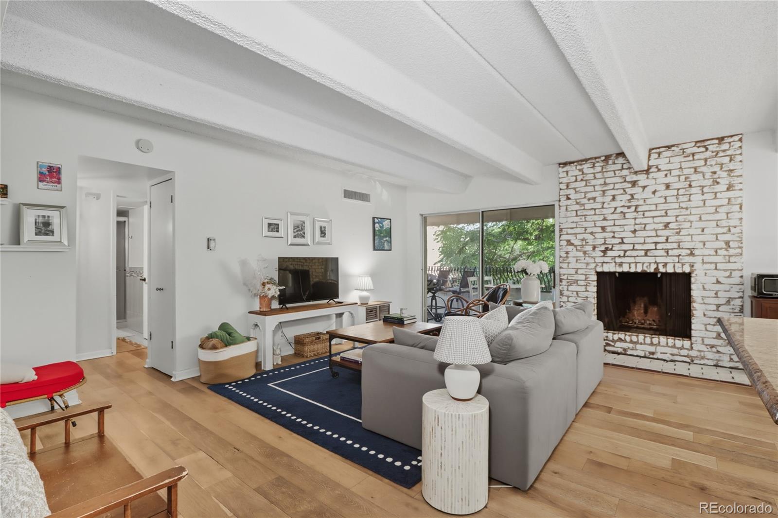 1365 Columbine Street Unit: 206
