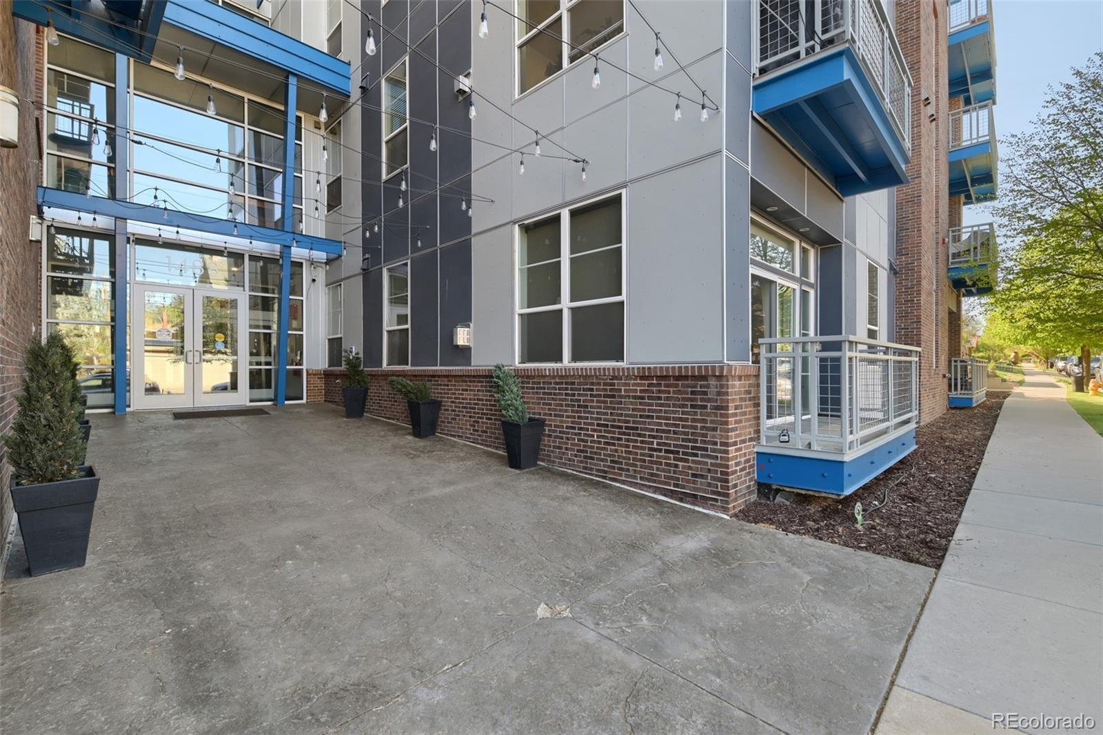 1488 Madison Street Unit: 201