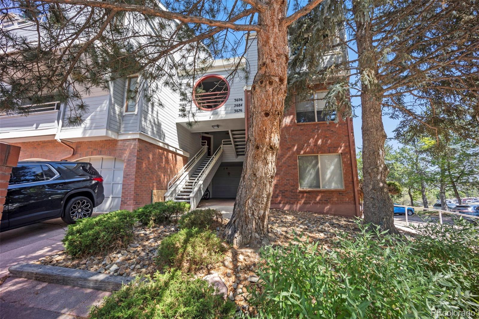 3694 Iguana Drive