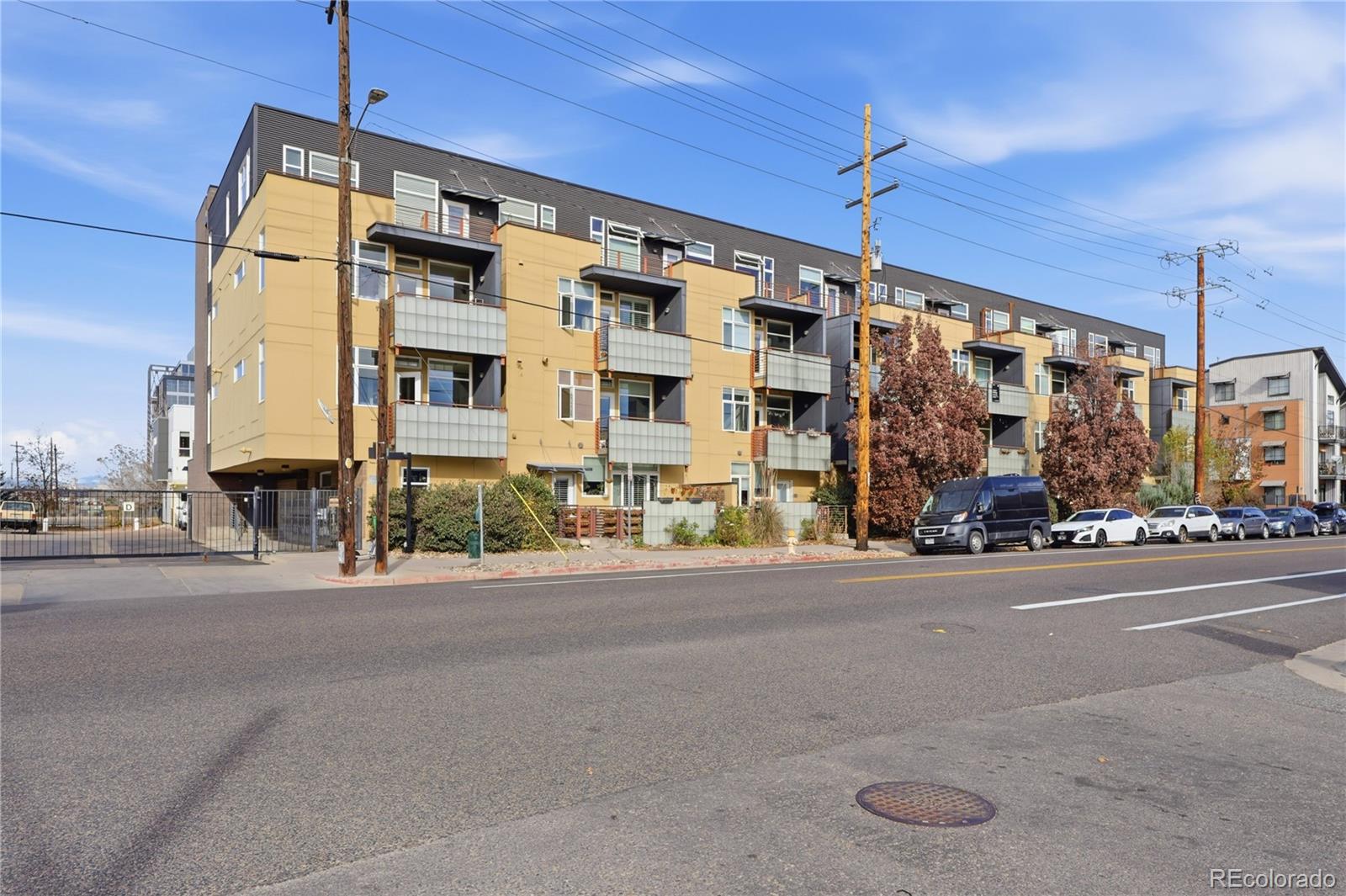 3101 Blake Street Unit: 201