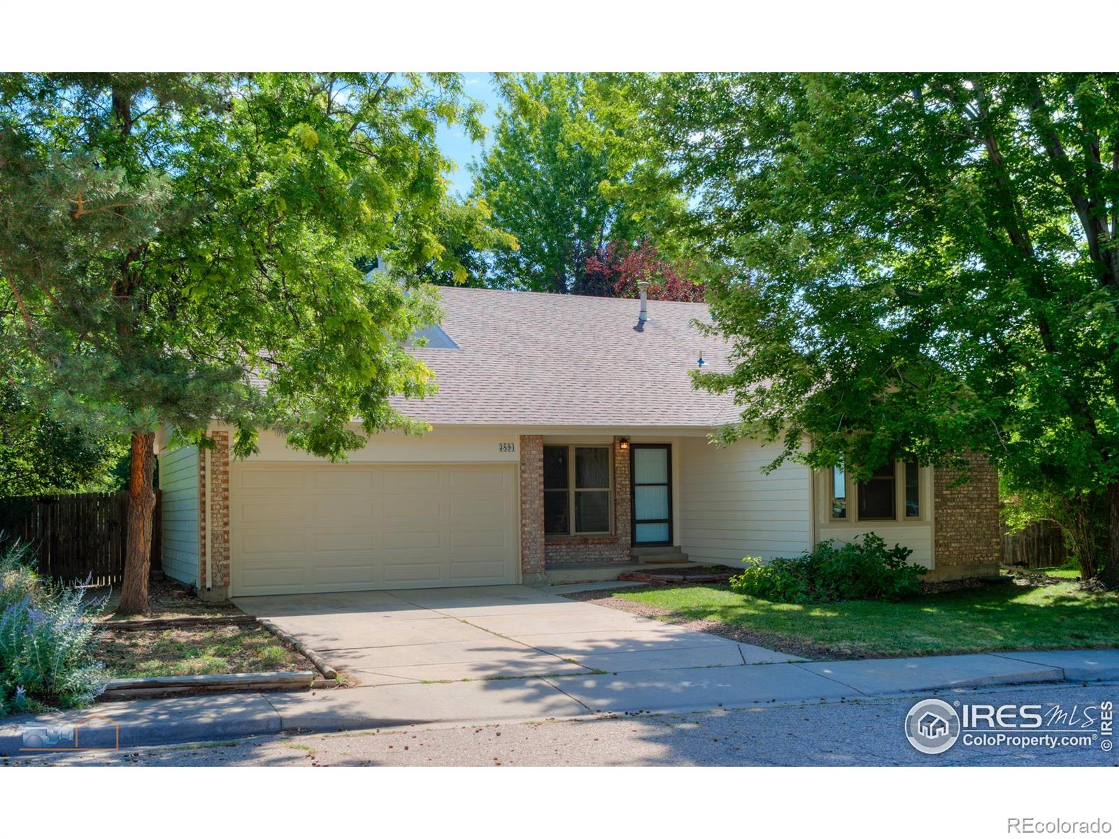 3894 Bosque Court
