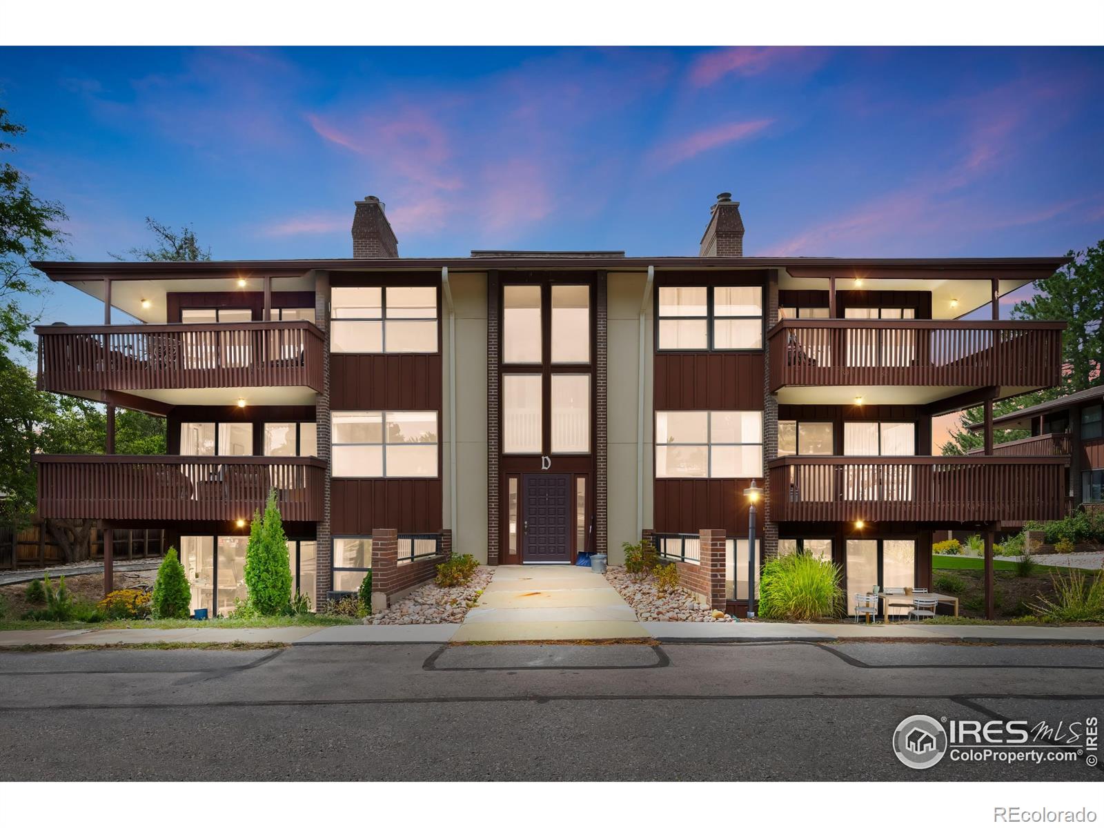500 Manhattan Drive Unit: D8
