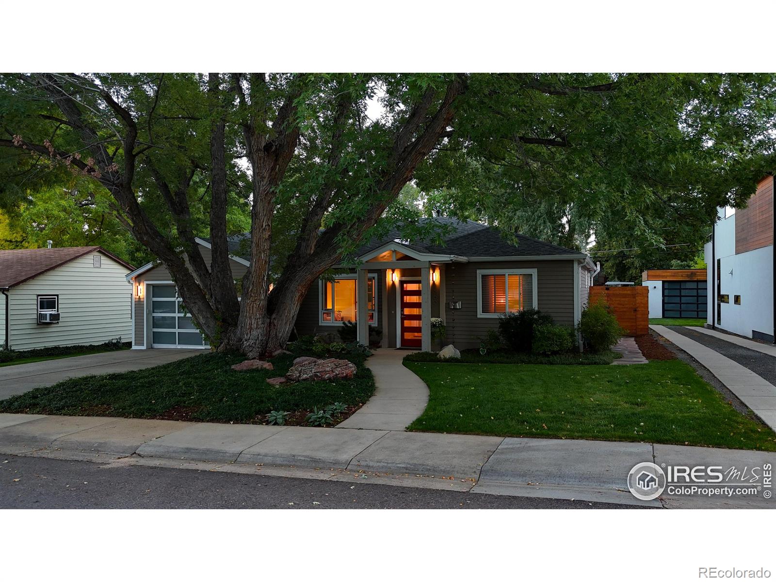 560 Iris Avenue
