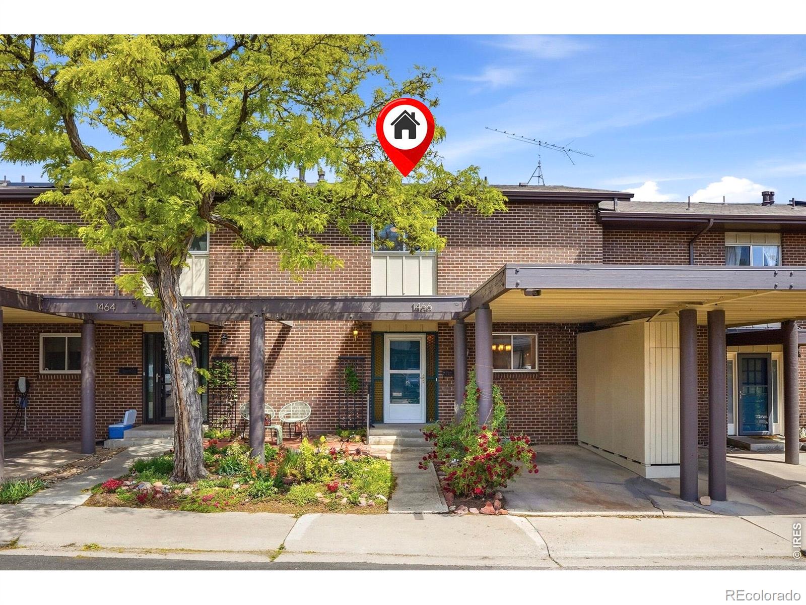 1466 Greenbriar Boulevard