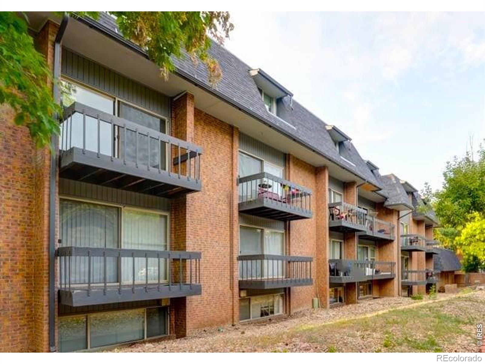1065 University Avenue Unit: 115