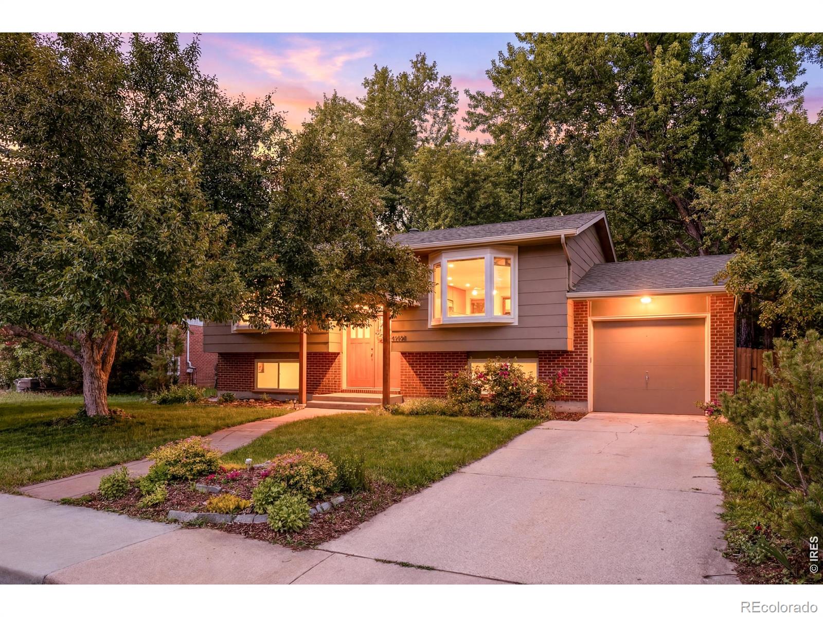 3600 Cloverleaf Drive