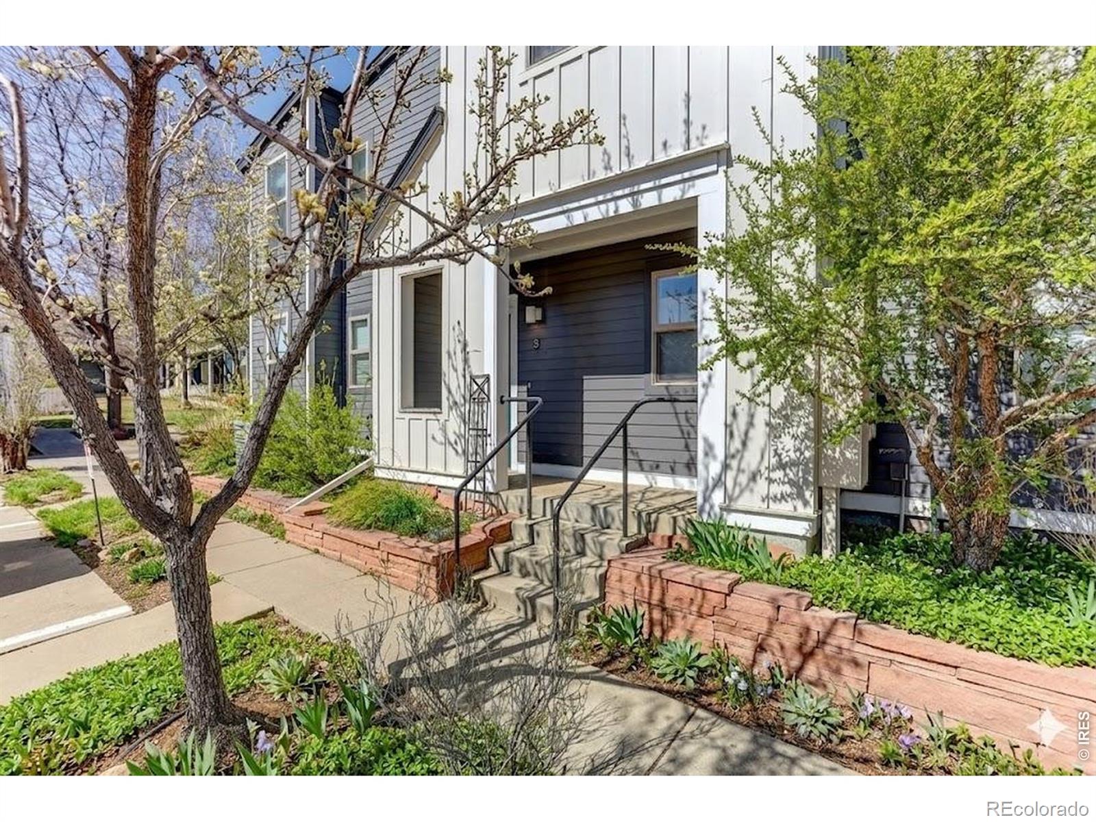 1460 Lee Hill Drive Unit: 3