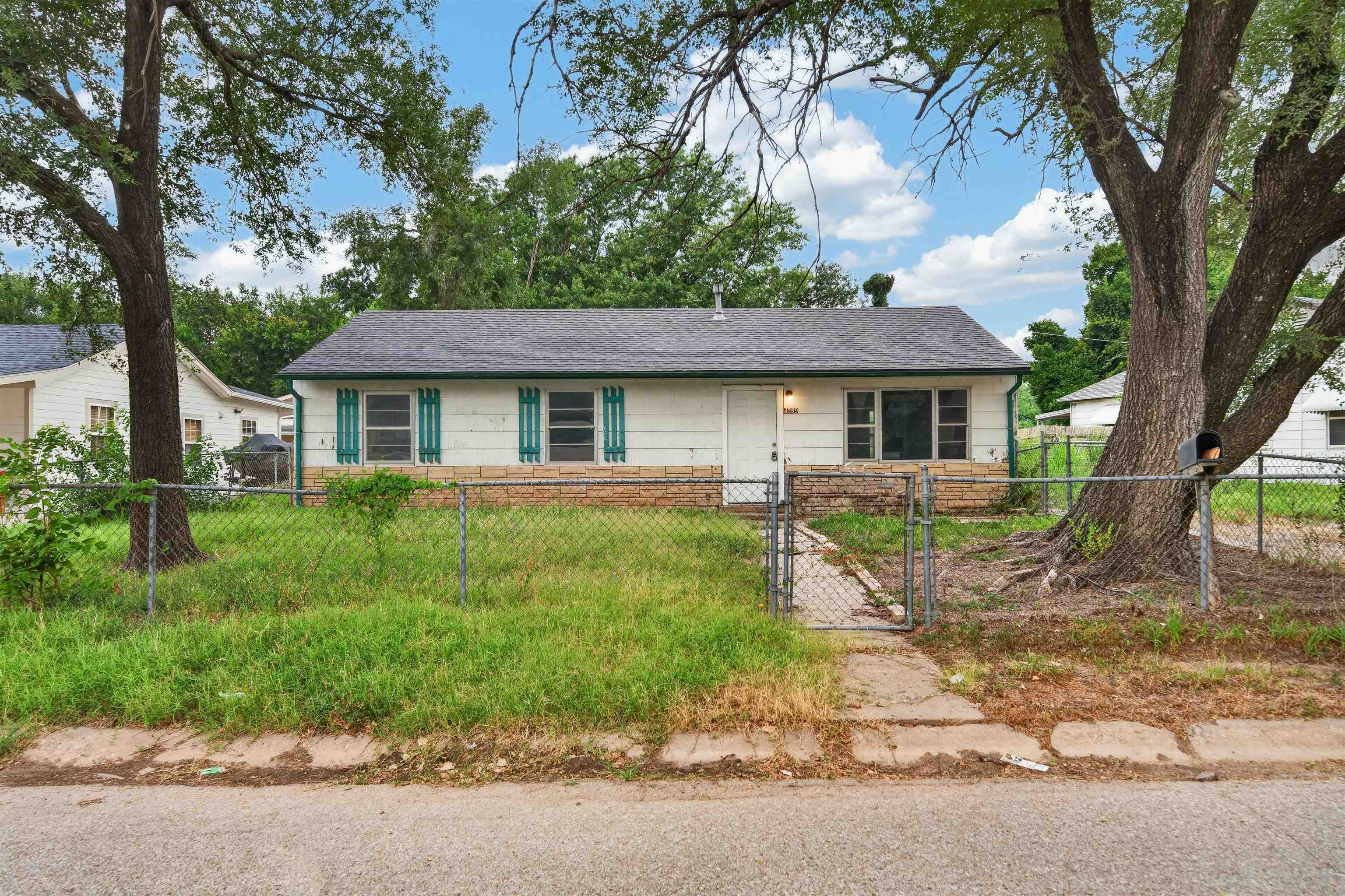 Property photo 2