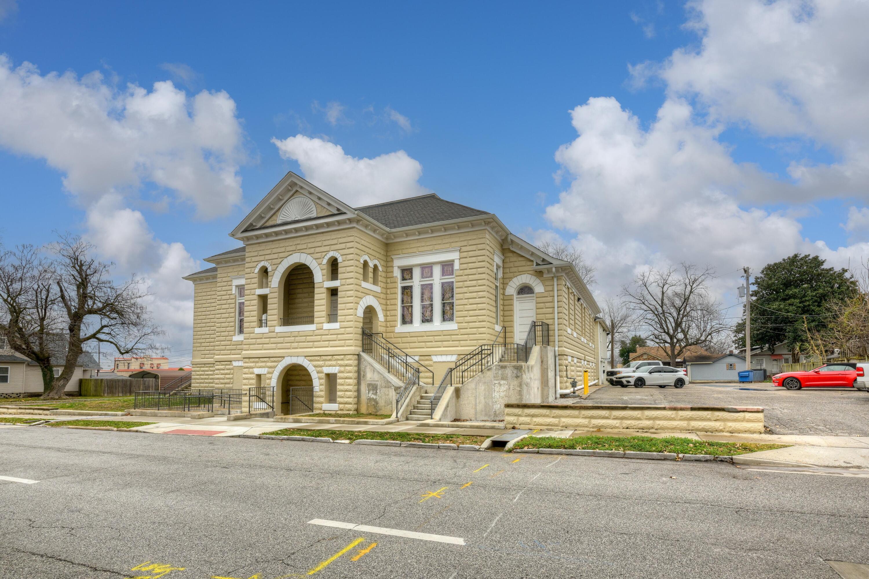 Property photo 2