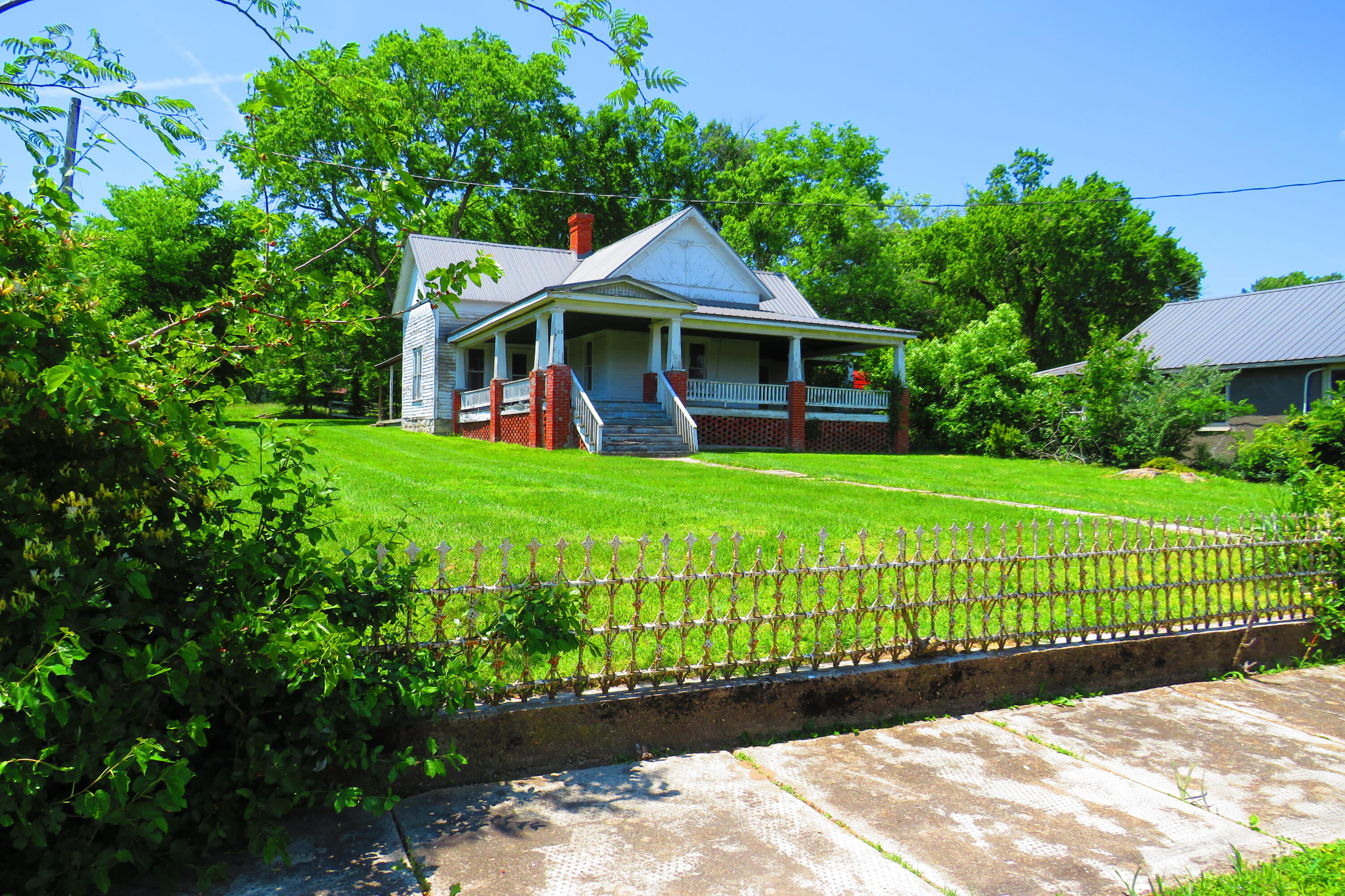 Property photo 1