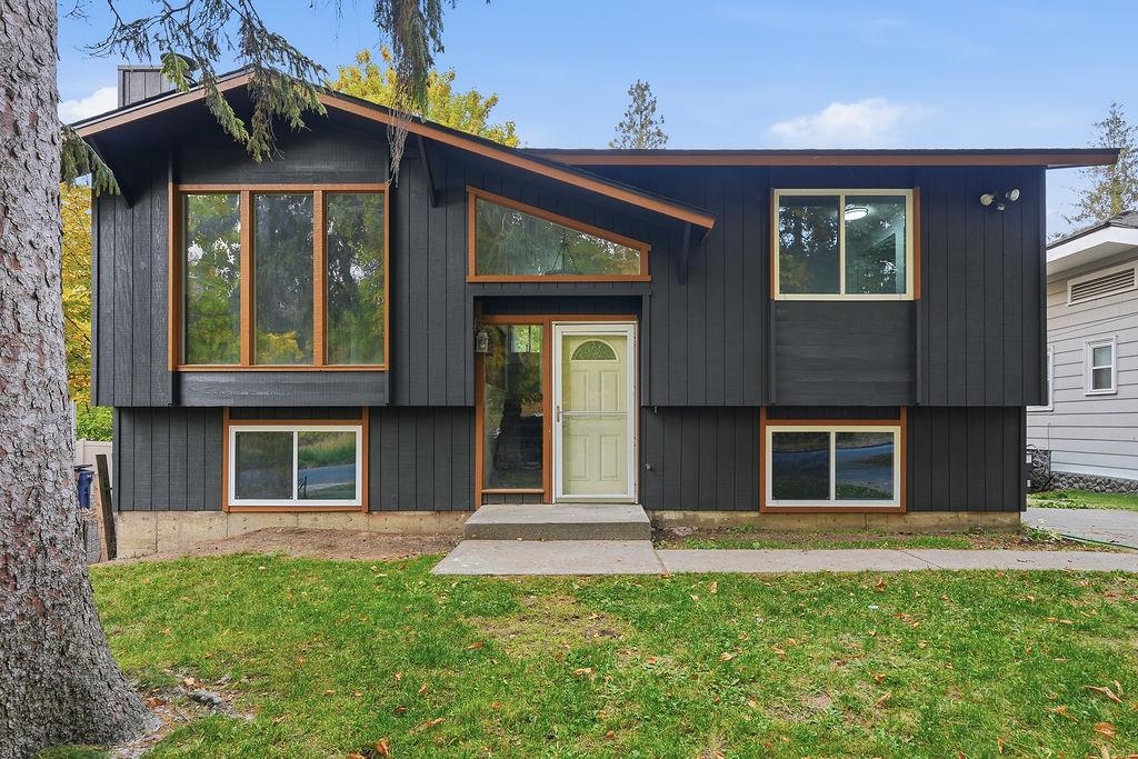 322 W 20th Ave