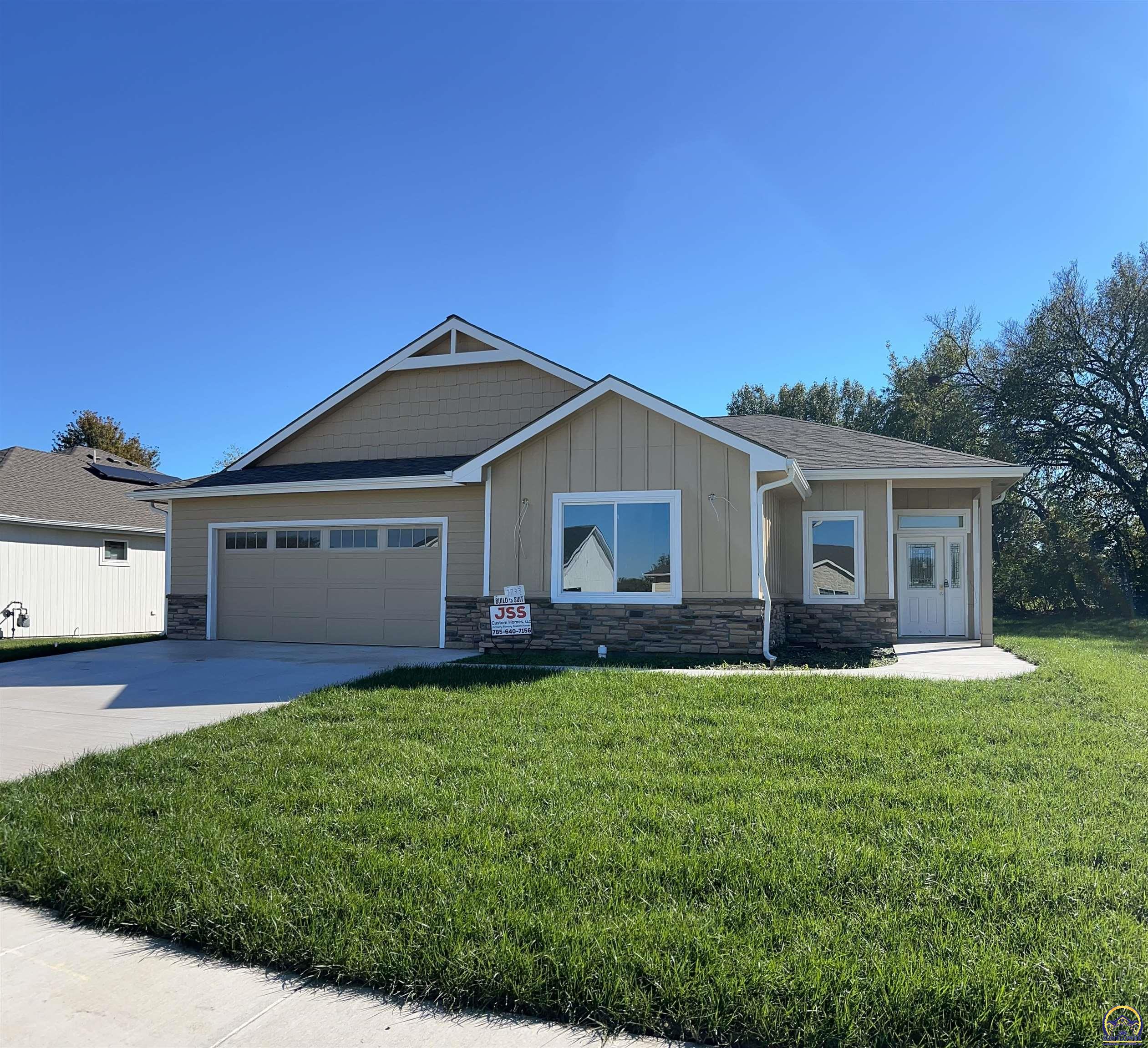 7733 SW 24th Ter