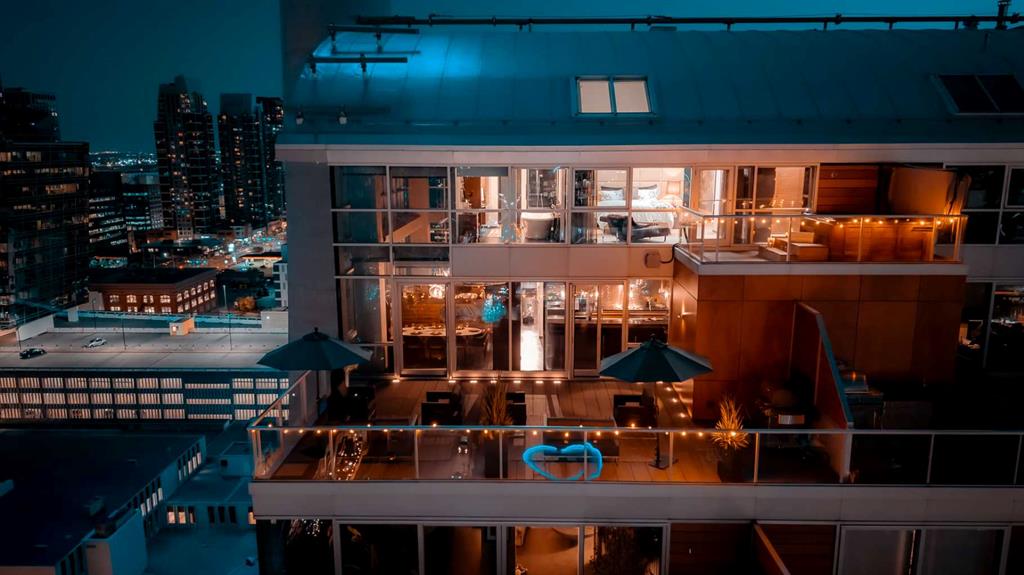 108 9th Avenue SW Unit: 2004