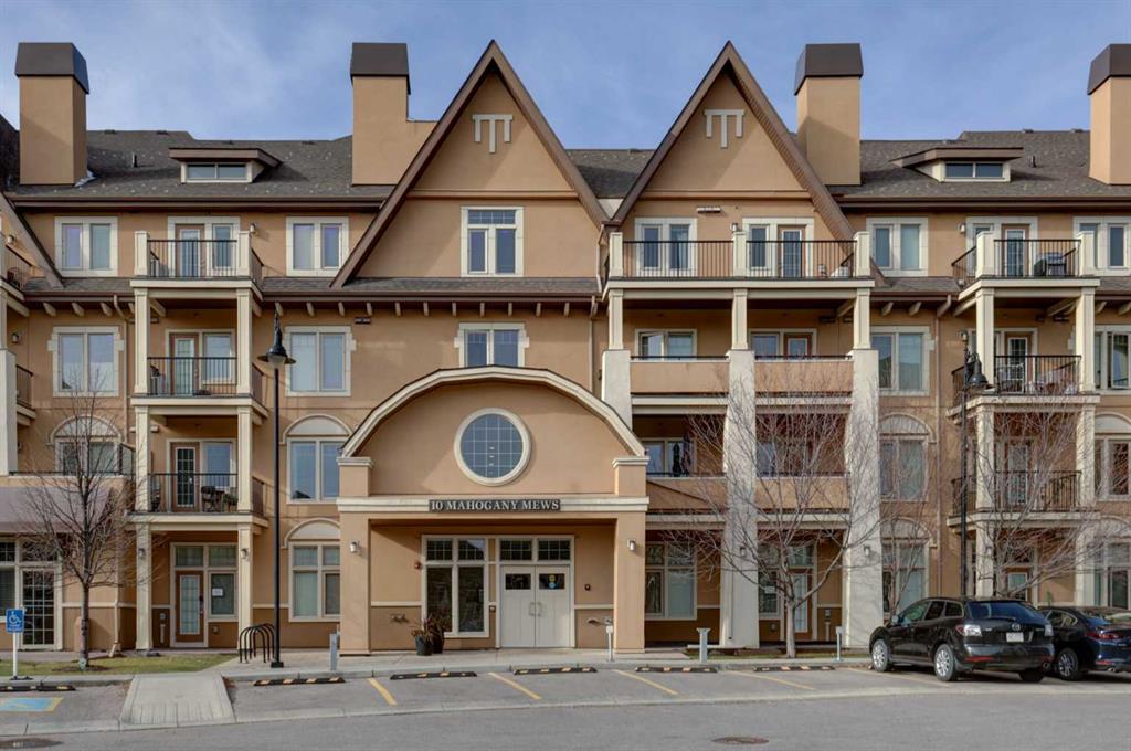 10 Mahogany Mews SE Unit 110