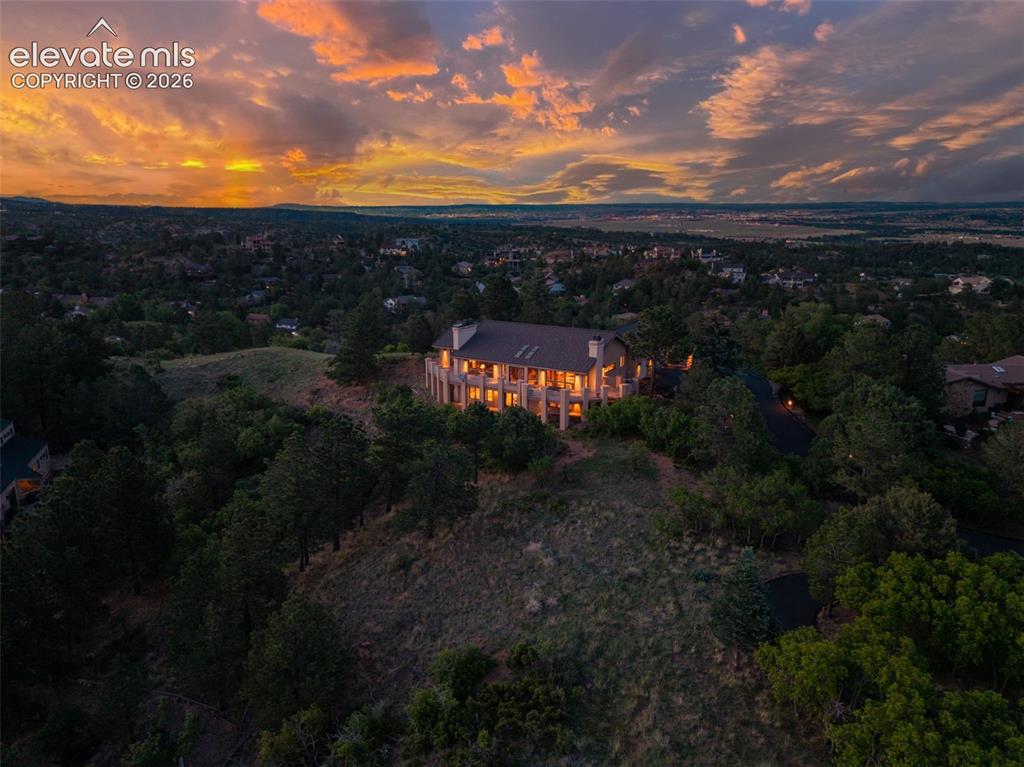 1040 Dark Horse Drive