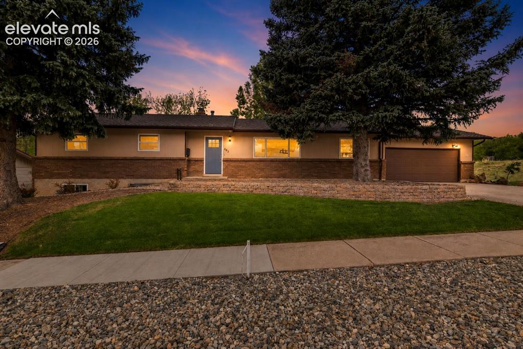 185 Mikado Drive